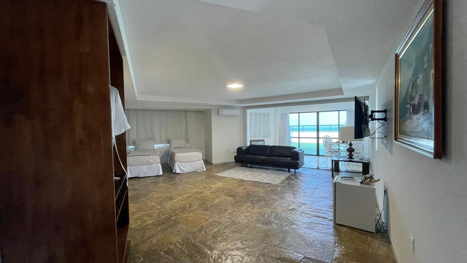 Deluxe Family Suite,1546334656:JPEG