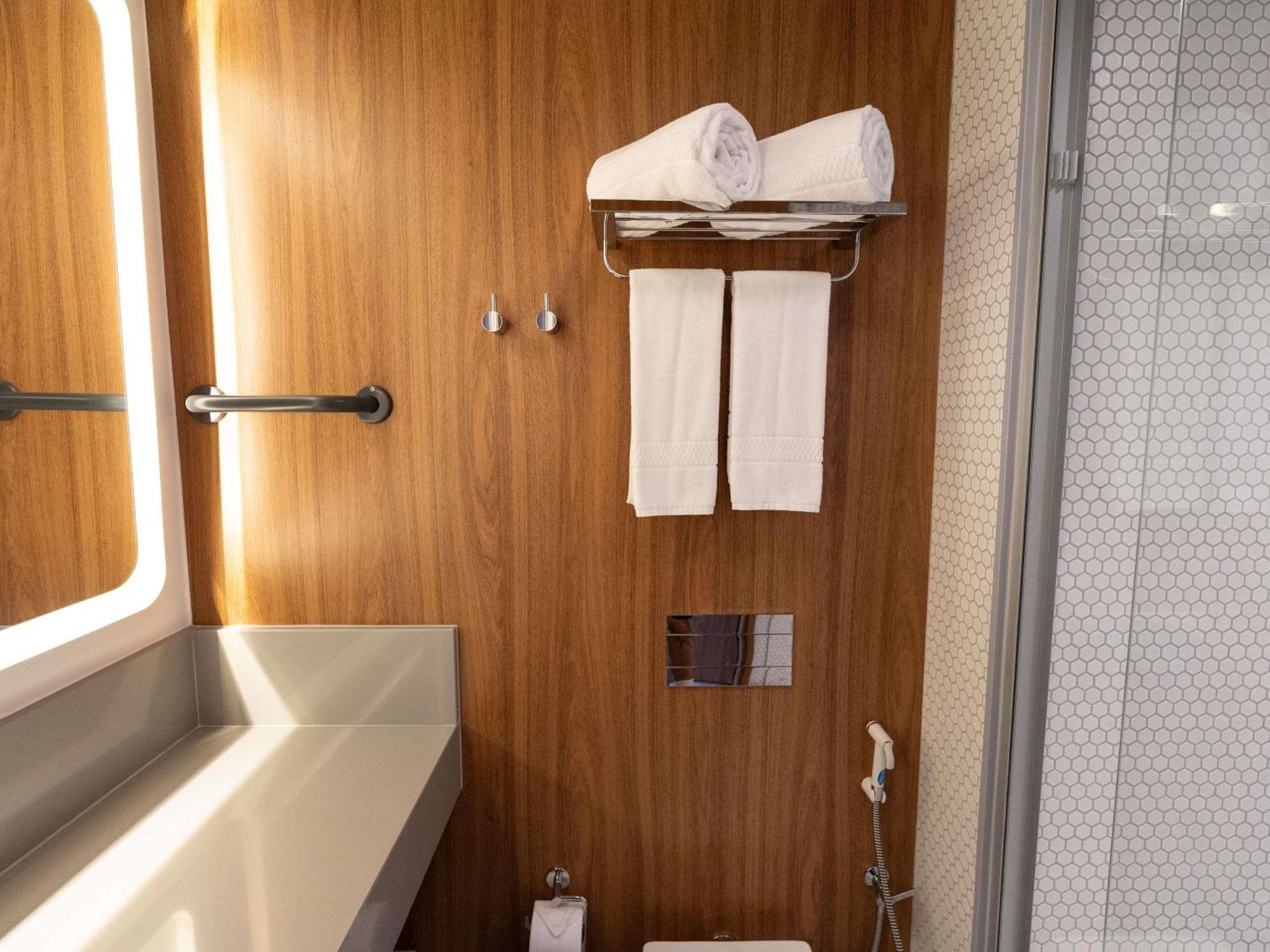 Superior Twin Room,1740089523:JPEG